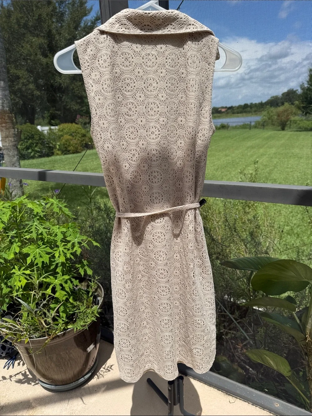 London Times Neutral Beige Sleeveless Midi Dress with Tie Waist